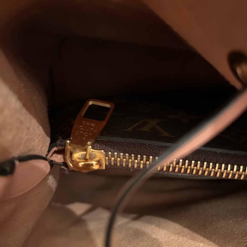 Louis Vuitton LIKE Monogram Drawstring Shoulder Bag in Brown with Pink Trim - Picture 9 of 16